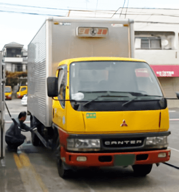 インタンク給油現場
